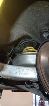 Bmw E36 zadní náprava po repasu - 2