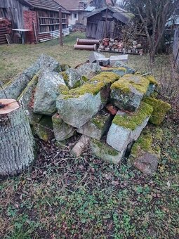 Pískovcové kameny, Pískovec přes 100 let starý - 2