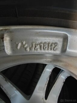 sada kol se zimními pneumatikami 225/55x18 - 2