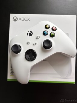 Xbox ovladač - 2