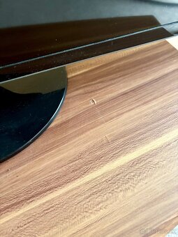 Televizní stolek - 2