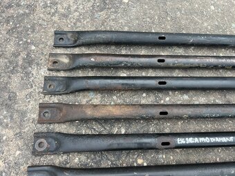 BMW E36 Příčná trubka podvozku 8135880 - 2