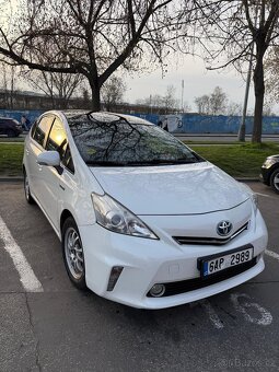 Prius + 7 Seat - 2