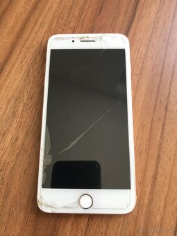 Apple iPhone 8 Plus 64GB - 2