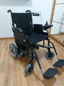Eletrický invalidní vozík - 2