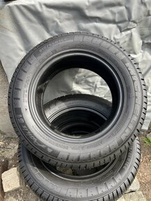 215/65/16C letní pneu Michelin R16C - 2