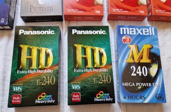 VHS kazety, nektere v originální folii - 2