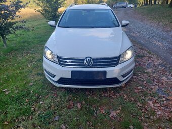 VW PASSAT SPORT 2.0TDi R-line - 2
