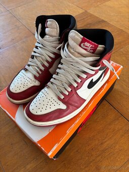 Air Jordan 1 Retro High OG Chicago Lost & Found - 2
