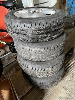Bravuris 185/60r14H pneu s disky - 2
