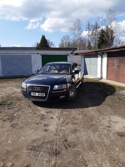 AUDI A8 4.2 FSI - 2