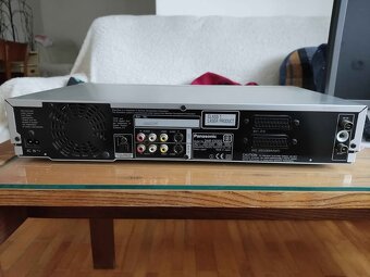 DVD přehrávač - Panasonic DMR-E55 - 2
