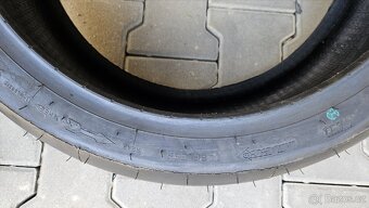 Nový slick-E Dunlop GP Racer 190/55/17 - 2