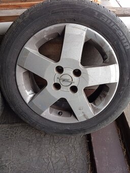 Alu kola Opel letní pneu 185/60 R15 - 2