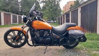 Kawasaki VN 900 Custom - 2