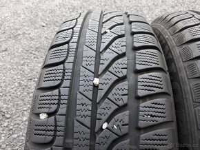 Zimni pneu Dunlop 175/65/15 84T - 2