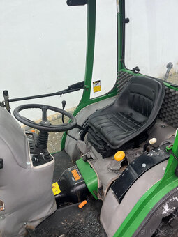 Malotraktor John Deere 4110 4x4 - 2