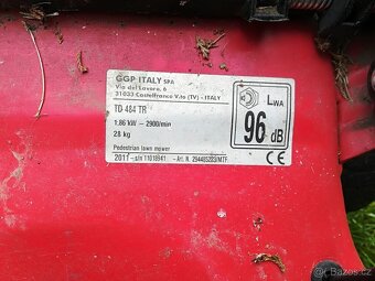 sekačka briggse&stratton s pojezdem - 2