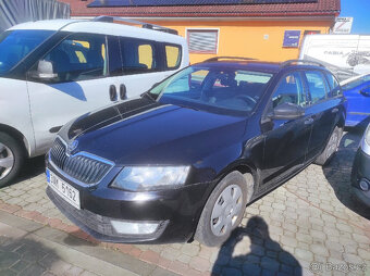 SKODA OCTAVIA III COMBI 1,6 Tdi 77Kw 2013 - 2