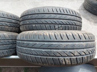 195/65R15 91T DOT 4719 - 2