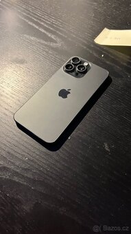 Apple iPhone 15 Pro Max 256 GB - 2