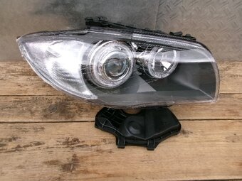 BMW E-81,82,87,88 - přední světla s ANGEL EYES , LED - 2