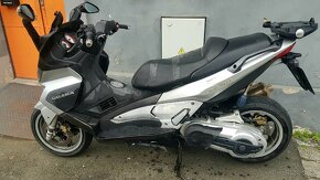 Gilera Nexus 500, motor a díly - 2