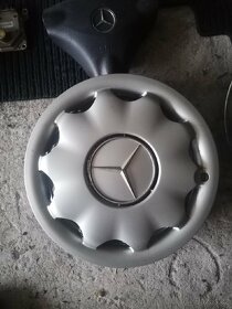Mercedes benz 1. 6 benzín třída A - 2