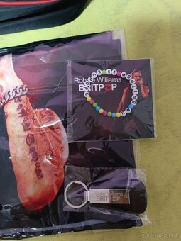 Robbie Williams merch - 2