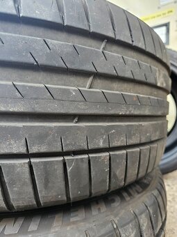 245/40R19 98Y XL RFT Pilot Sport 4 MICHELIN - 2