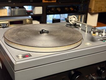 Gramofon Tesla MC 400 - 2