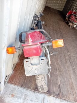 Yamaha XS 400 - 2