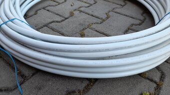 Vícevrstvá trubka pro instalaci podlahového topení - 2