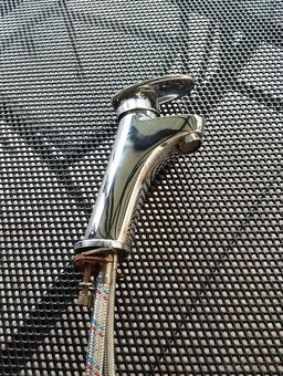 Umyvadlová vodovodní baterie - 2