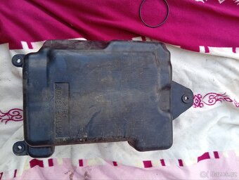 Suzuki Burgman 200 rok 2008 palivová nádrž - 2