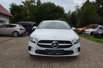 PRODÁM MERCEDES BENZ A 180D NOVÝ MODEL 2022 119.000KM DPH - 2