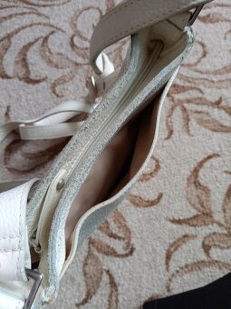 Dámská kožená kabelka - 2