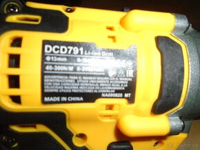 aku vrtačka  DEWALT DCD 791 Makita   i  Milwaukee - 2