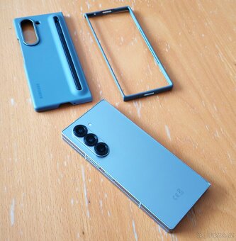 Samsung Z Fold 6 + originální pouzdro se stylusem - 2