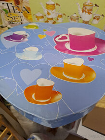 Hrnečky s podšálky - 2