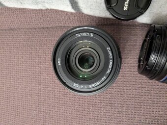 Olympus Zuiko 14-42mm a 40-150mm - 2