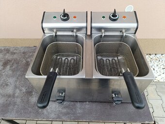 Elektrická fritéza. - 2