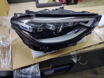 Mercedes Benz S-Class 223 digital light světlo - 2