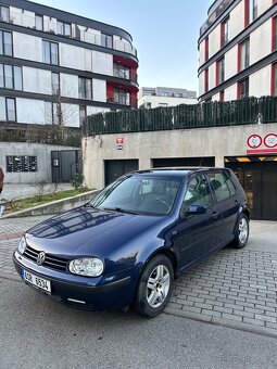 Volkswagen Golf 1.6 benzin - 2