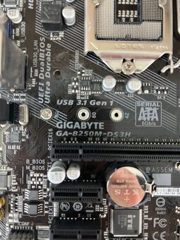 Zakl. Deska Gigabyte GA-B250M-DS3H - 2