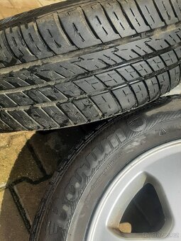 15 alu kola s pneu - 2