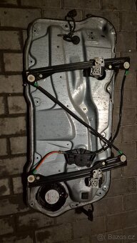 Stahovací mechanismus - 2