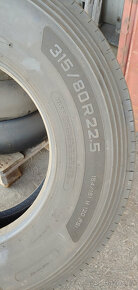 Nákladní vodící pneu 315/80 R22,5 - 2