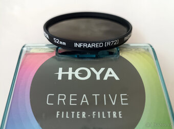 infračervený filtr Hoya IR R72 52mm - 2