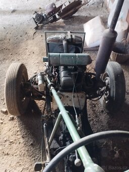 Traktor domácí výroby - 2